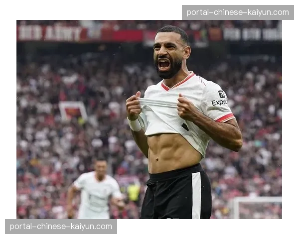 曼联中场因伤缺席训练，球队“由守转攻”第一传效率受关注